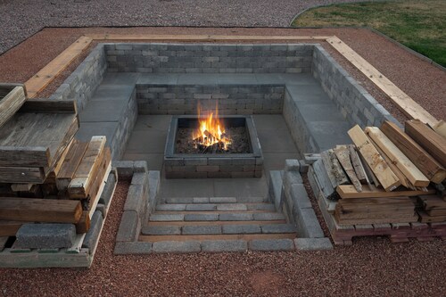 Adventure Meets Comfort - Sleeps 10, Pueblo West Getaway w/ Fire Pit + Game Room