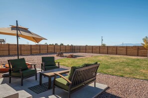 Terrace/patio - Spacious 3BR Home Sleeps 10 with Firepit & Game Rm (Pueblo West)
