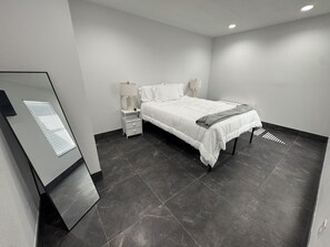 1 habitación, internet y ropa de cama 
