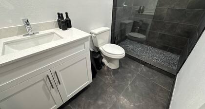 Clewiston Comfort #3 – Peaceful 1BR Stay