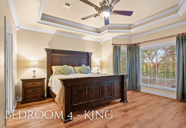 5 habitaciones, tabla de planchar con plancha y wifi gratis 