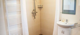 Schnakenberg by Interhome