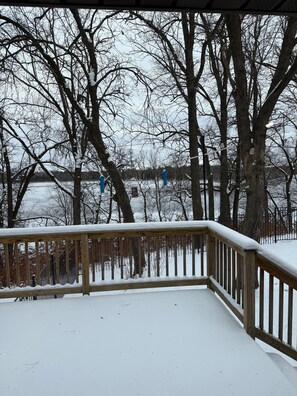 Property grounds - Spacious 5BR Cabin on 6th Crow Wing Lake Near Nevis, MN (Nevis)