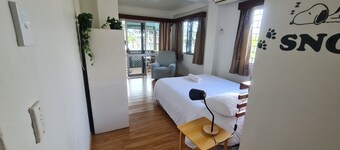 Elegant Spacious 3 BRM Apartment Pool WIFI Balcony