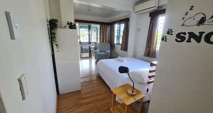 Elegant Spacious 3 BRM Apartment Pool WIFI Balcony