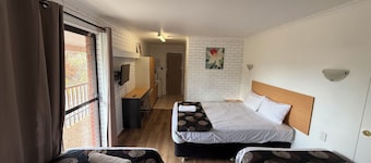 Budget Motel Midland