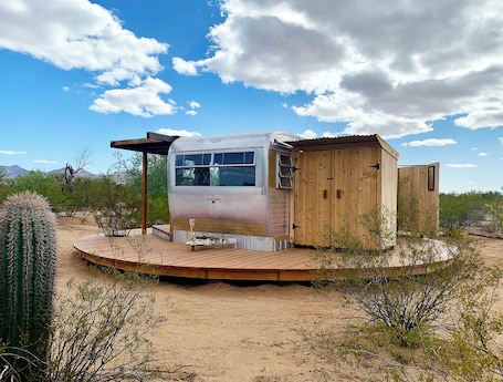 Exterior. Groovy Glamper in the Sonoran Desert with AC