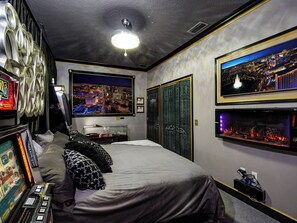 15 habitaciones, tabla de planchar con plancha, cuna de viaje y wifi 