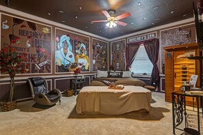 15 bedrooms, iron/ironing board, travel cot, free WiFi