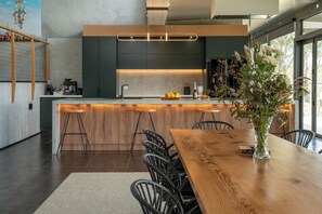 Dining - Luxe coastal retreat with sauna, outdoor bath, breathtaking views & pet friendly (North Bruny)