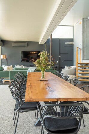 Dining - Luxe coastal retreat with sauna, outdoor bath, breathtaking views & pet friendly (North Bruny)