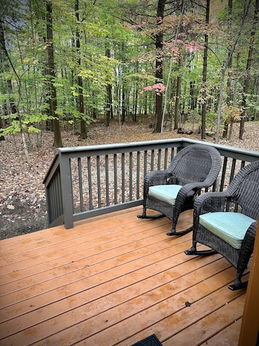 Unit 2 Little Bear (no pets allowed)