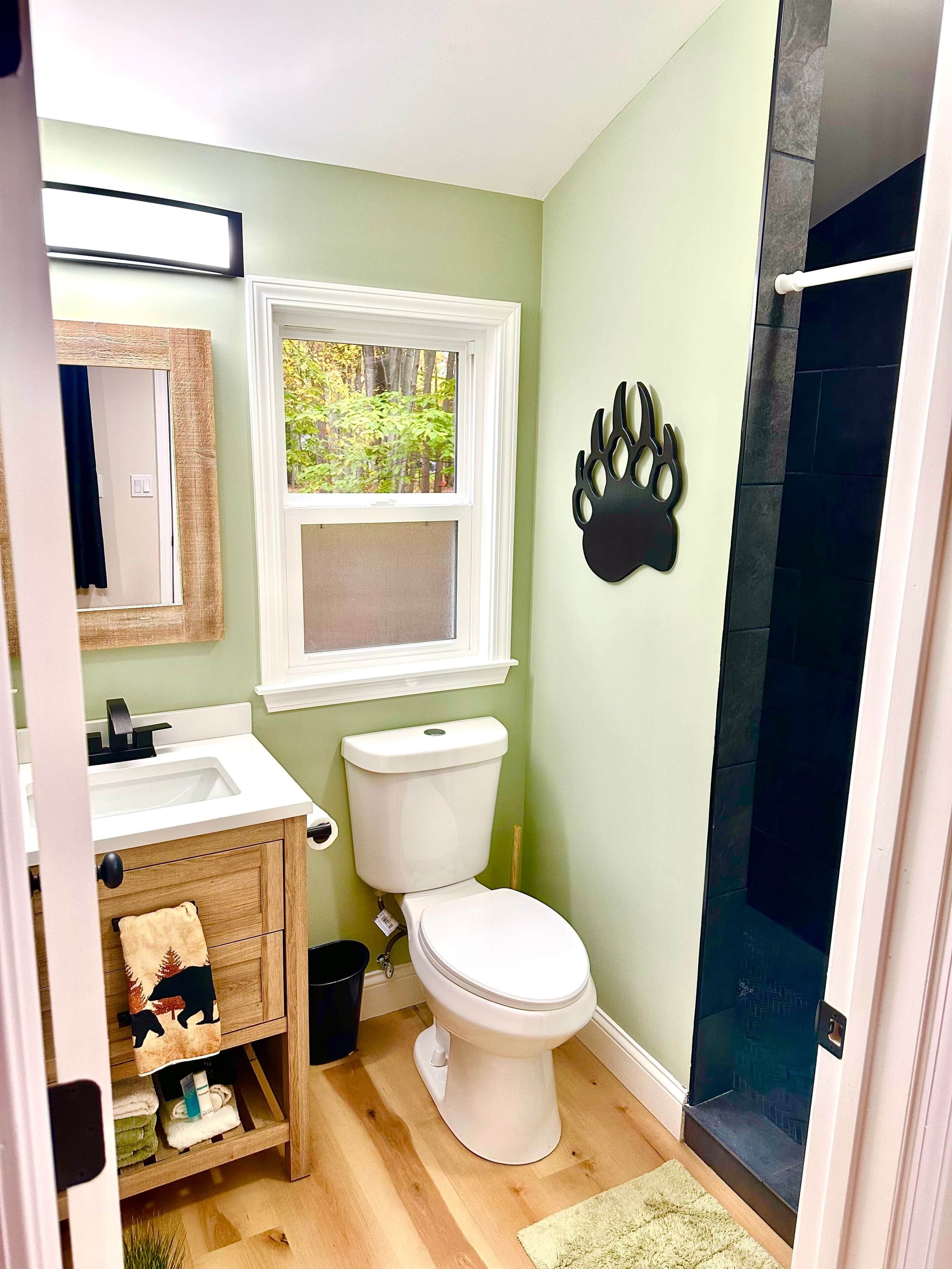 Secador de pelo y toallas