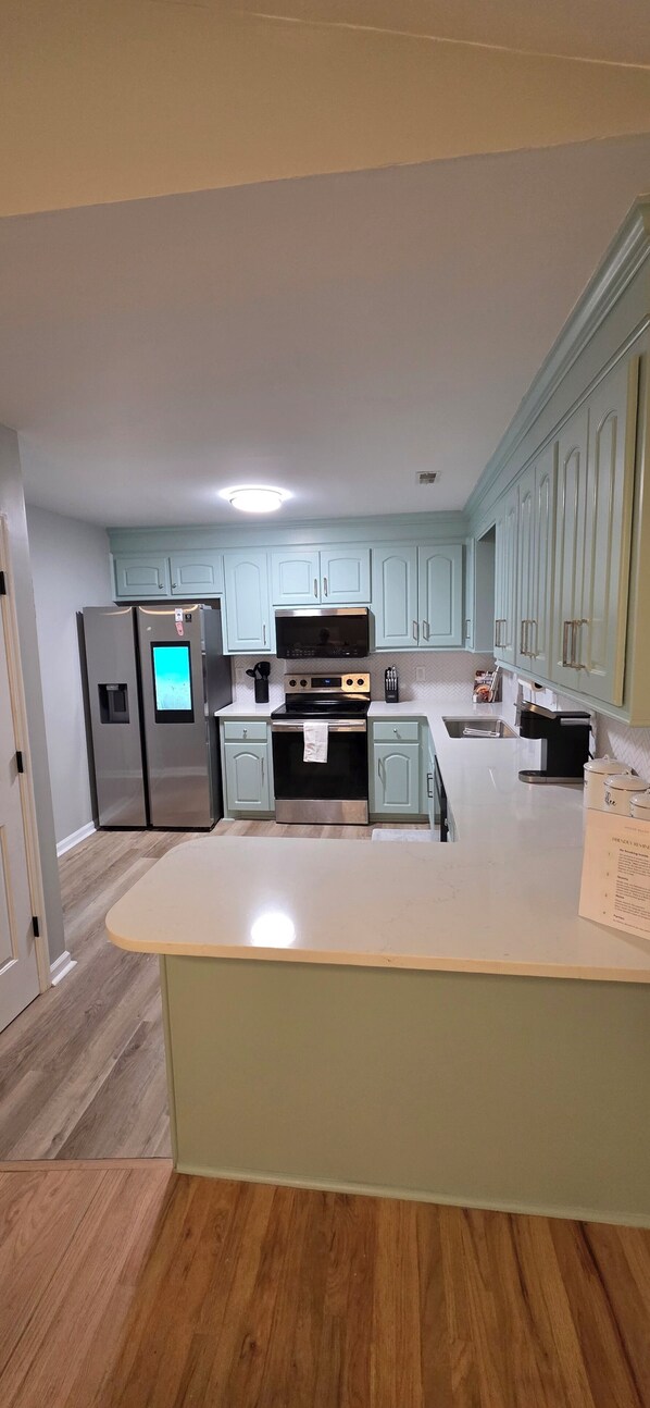 Private kitchen - Welcome to the Nexton Nest! (Summerville)