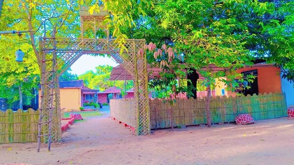 Fachada de la propiedad