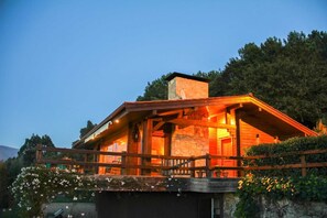 Exterior - Casa das Oliveiras - Between the Sea and the Mountains (Viso)