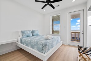 4 bedrooms, iron/ironing board, Internet