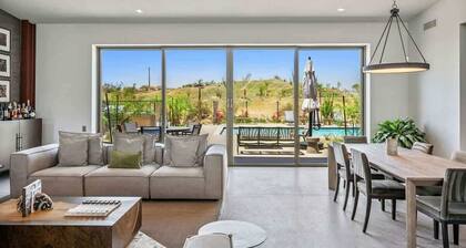 Paradise Canyon-3 Estates+Casita w/Horse Stables
