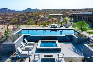 Beheizter Pool