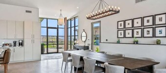Paradise Canyon-3 Estates+Casita w/Horse Stables