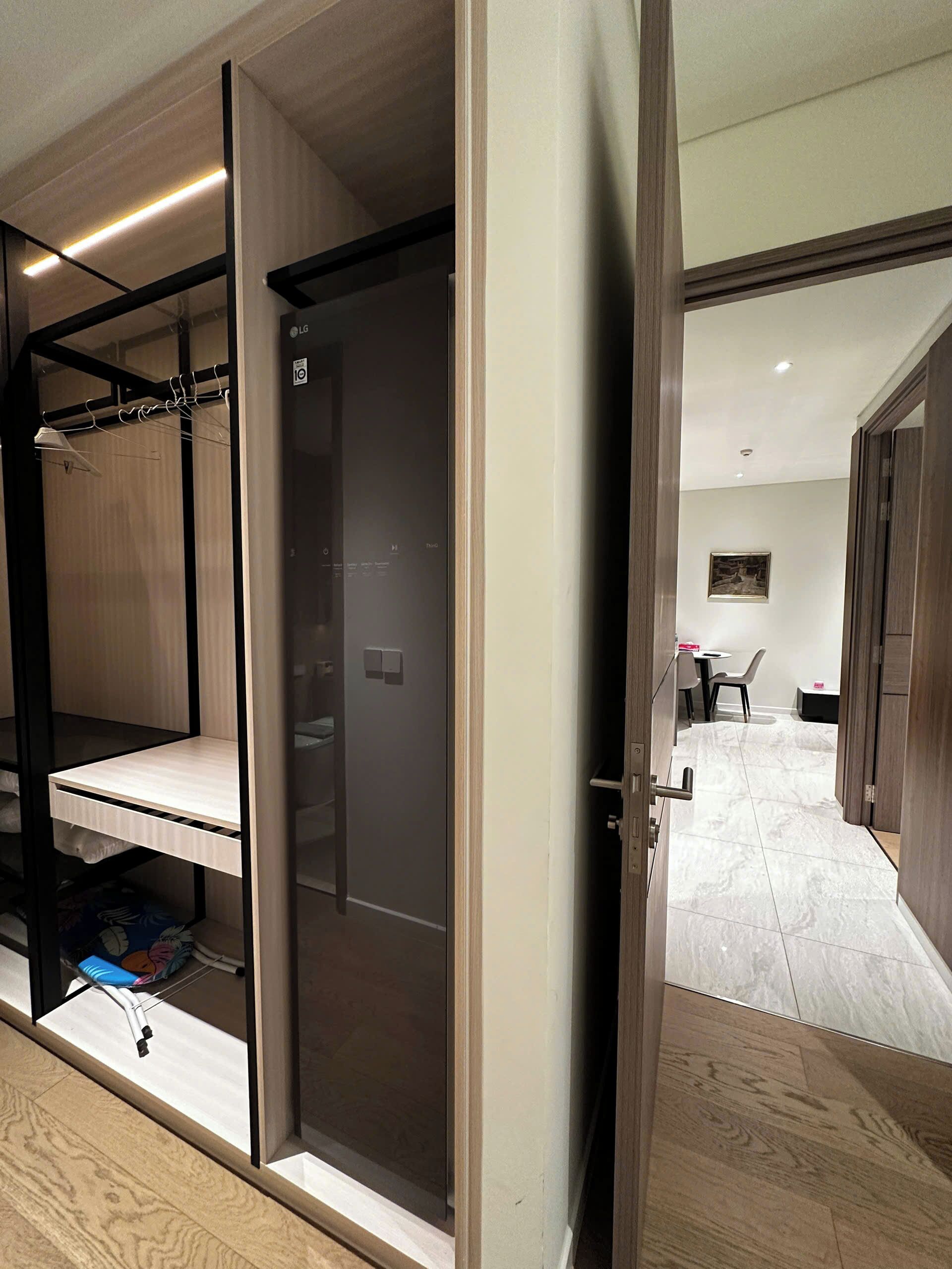 奢华公寓, 2 间卧室, 阳台, 城市景观 | 衣柜