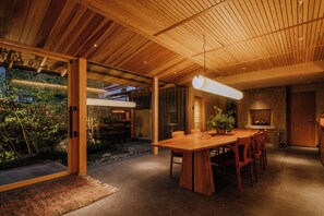 Lobby - kasan (Kirishima)