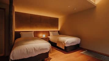 Deluxe Studio | Minibar, in-room safe, desk, free WiFi