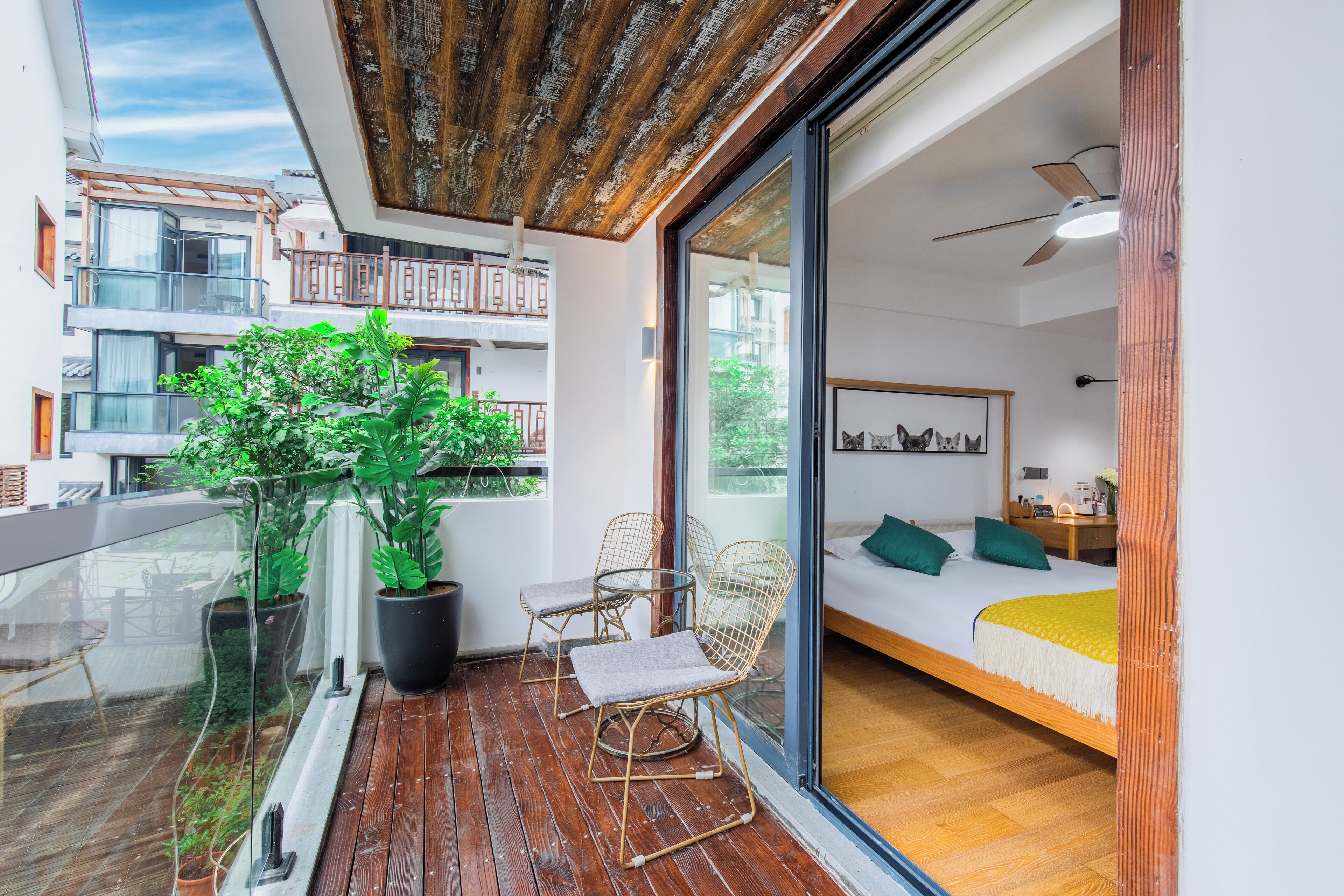 Chambre Double Supérieure, balcon | Terrasse/Patio