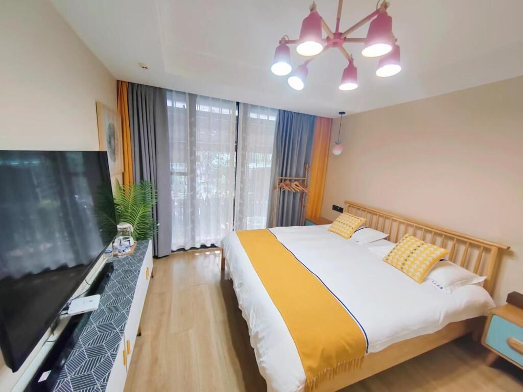 Quarto casal superior, vista para o pátio | Roupas de cama de algodão egípcio, roupas de cama premium