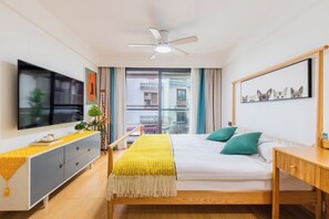 スーペリア ダブルルーム バルコニー | エジプト綿のシーツ、高級寝具、羽毛の掛け布団、低反発ベッド