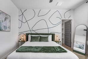 3 عدّة غرف نوم ومكواة/لوح كي وواي فاي مجانًا وملاءات أسرّة