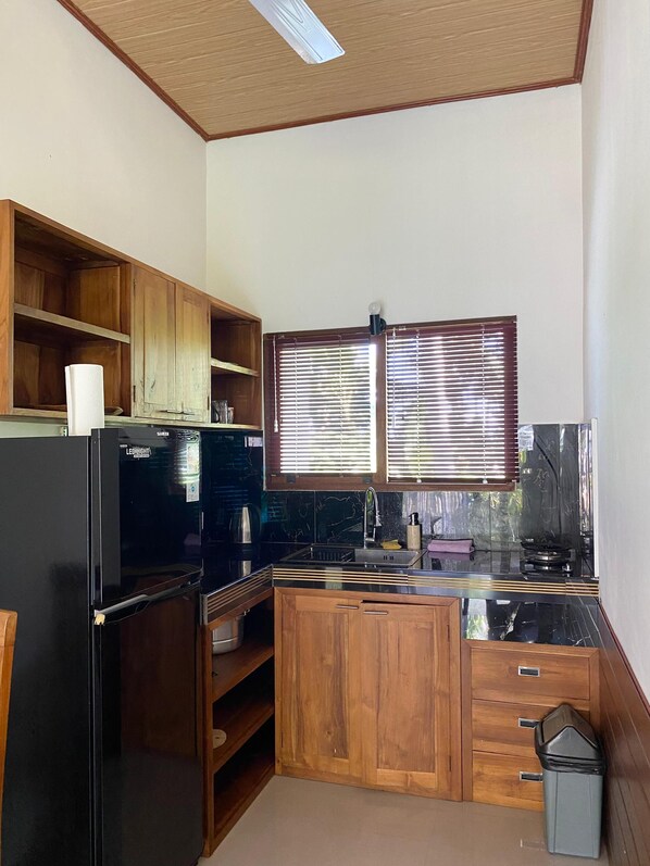 别墅, 2 间卧室, 泳池景观 | 私人厨房 | 电热水壶