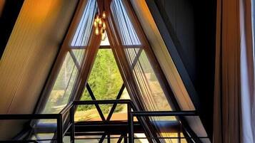 Family Cabin, Patio, Garden View | Free WiFi