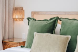 4 Schlafzimmer, Schreibtisch, Reisekinderbett, kostenloses WLAN