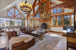 TV, fireplace - Mountain Village Retreat w/ Hot Tub, Sauna & Views (Mountain Village)