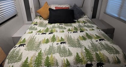 Fun Winchester bunkhouse RV in Willcox