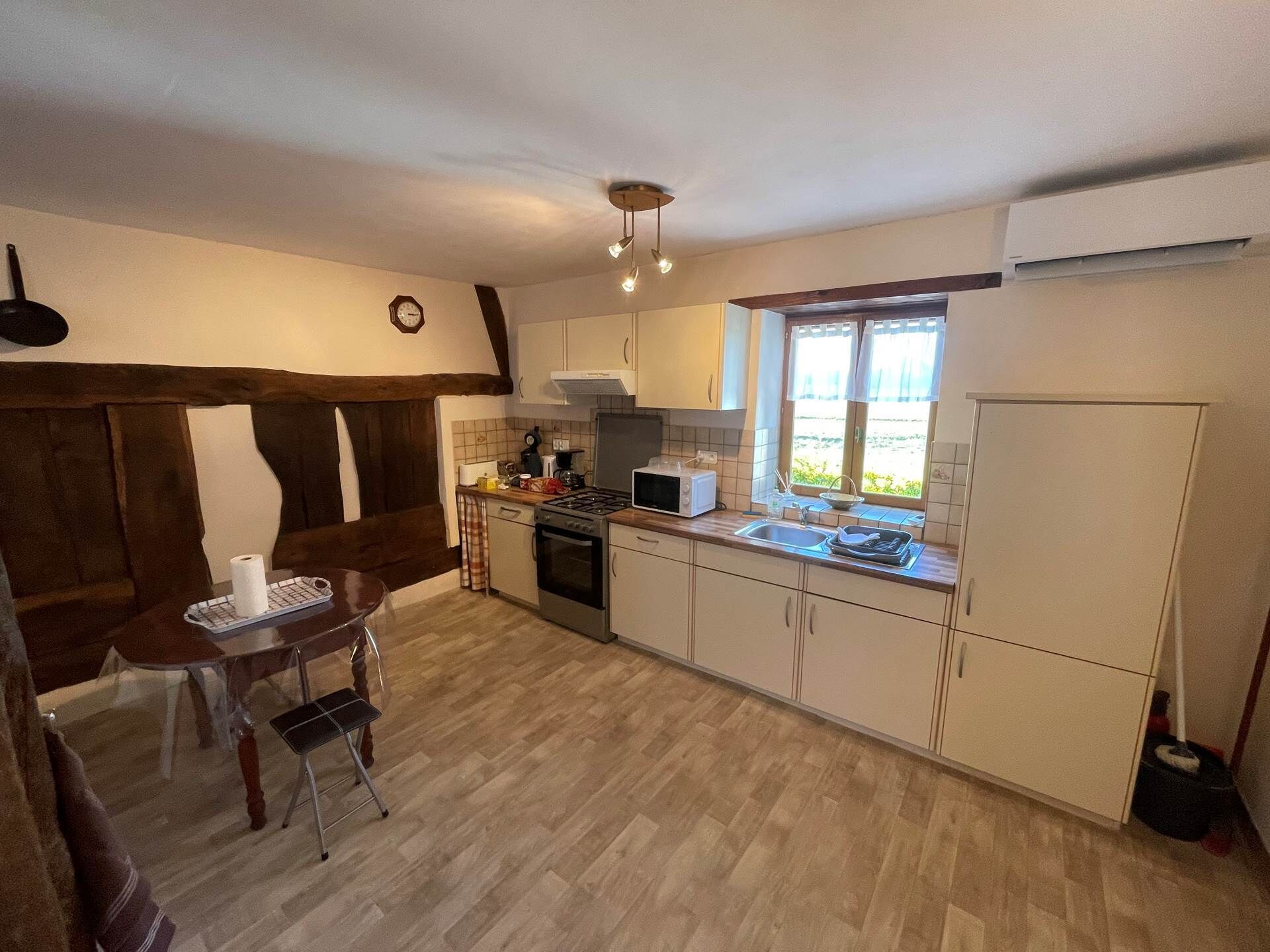 冷蔵庫、電子レンジ、オーブン、トースター