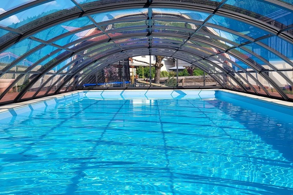 Gästehaus Hinterseer inkl. Chiemgaukarte (DE Ruhpolding) - Aigner-Heinz Gertraud - 3002-Pool innen
