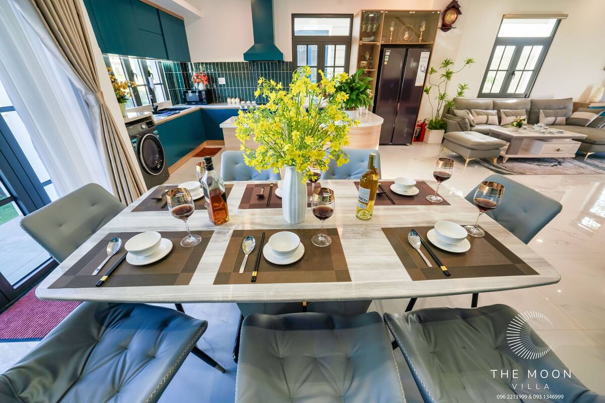 Vila Mewah, pemandangan kebun | Dapur pribadi | Lemari es, microwave, oven, dan kompor