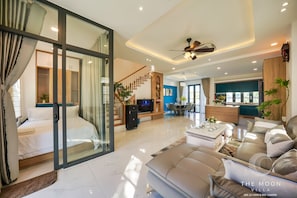 Luxury Villa, Garden View | Living area