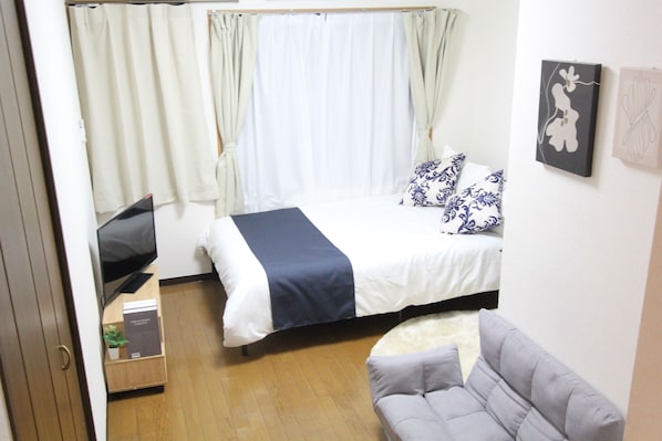 1 غرفة نوم وملاءات أسرّة