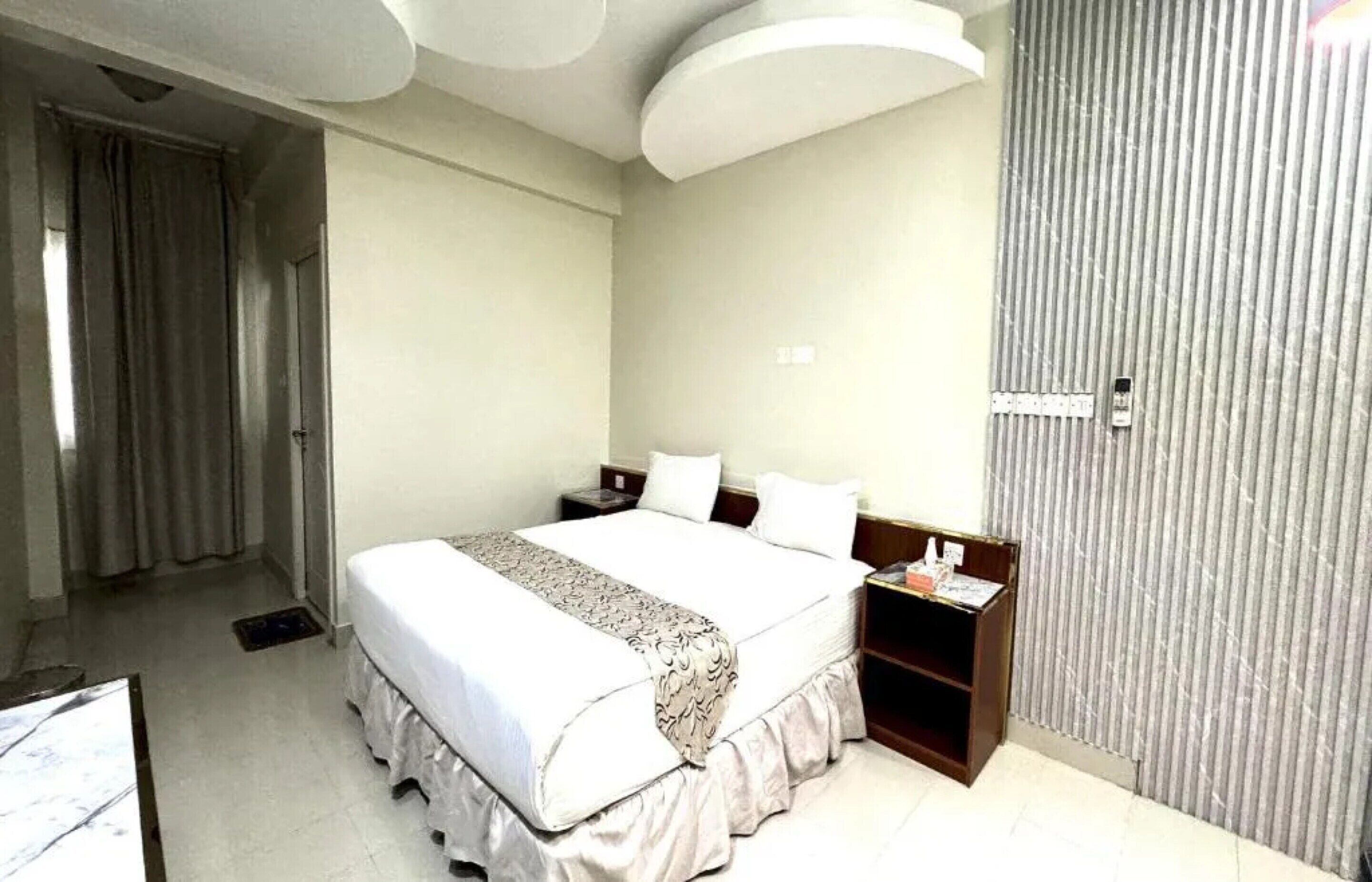 2 عدّة غرف نوم