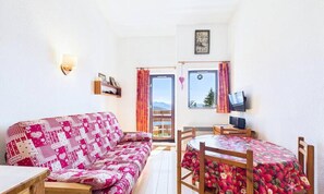 Living area - Holiday Home in La Rosiere by Ski Slopes (Montvalezan)