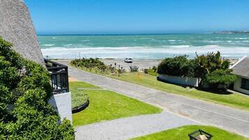 Apartment, 1 Bedroom, Kitchenette, Sea View | Desk, laptop workspace, free WiFi