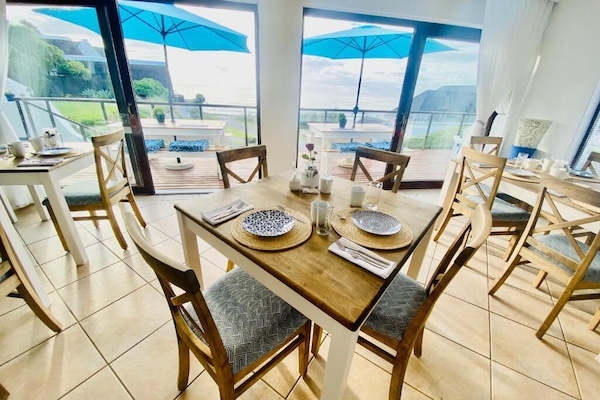 Desayuno completo incluido todos los días