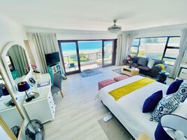Superior Double or Twin Room, Balcony, Sea View | Desk, laptop workspace, free WiFi