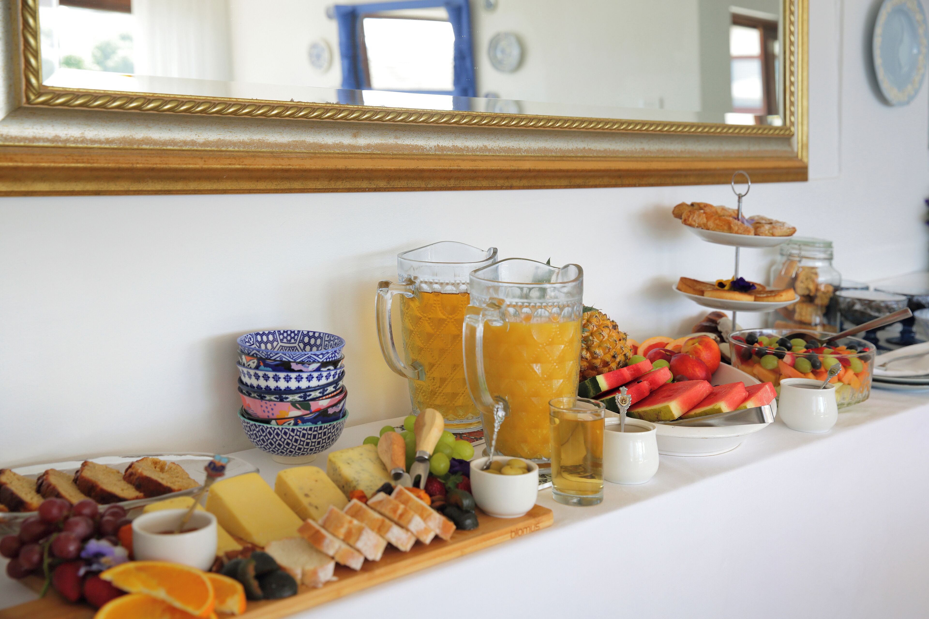Breakfast served 