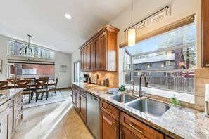 Fridge, microwave, oven, stovetop - Angora Lodge: Hot Tub, Game Room, Dog Friendly (South Lake Tahoe)