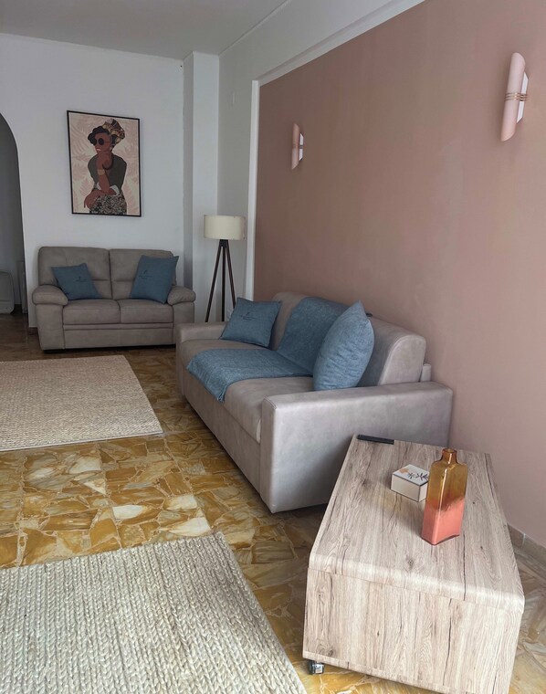 Apartment | Living area