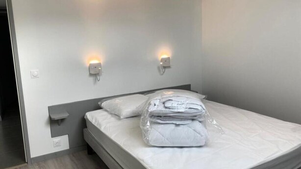Sınıflandırılmamış resim, 3 üzerinden 1, düğme